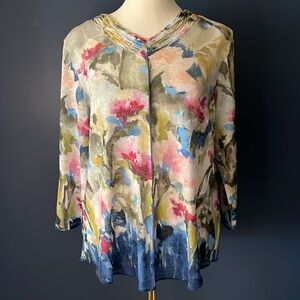 Alfred Dunner watercolor floral lightweight knit v-neck with 3/4 length sleeve,